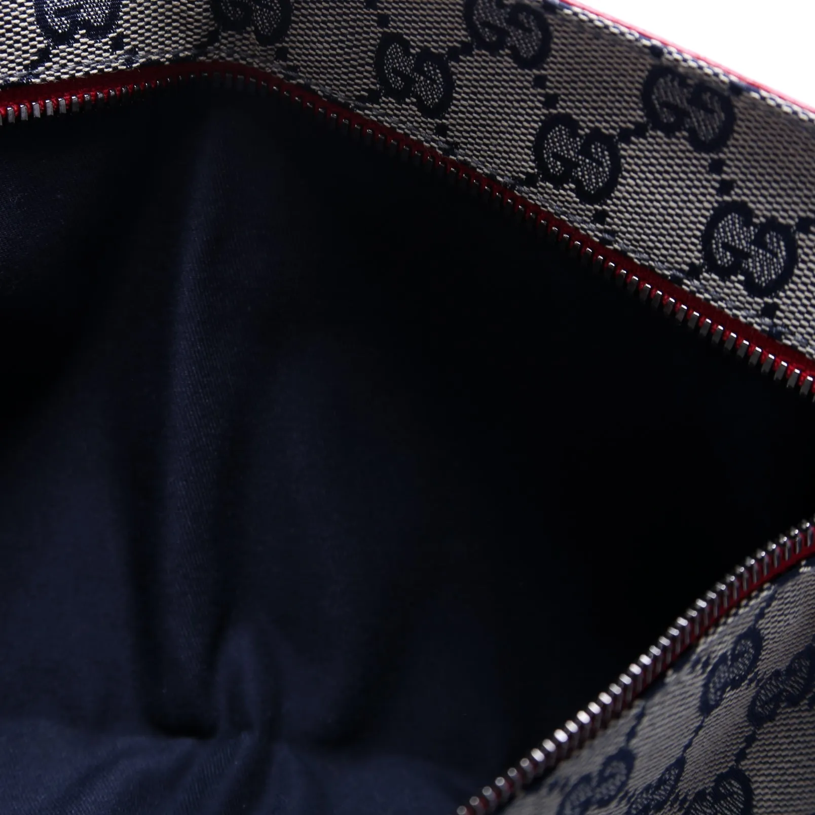 28566 GG Canvas Waist Bag