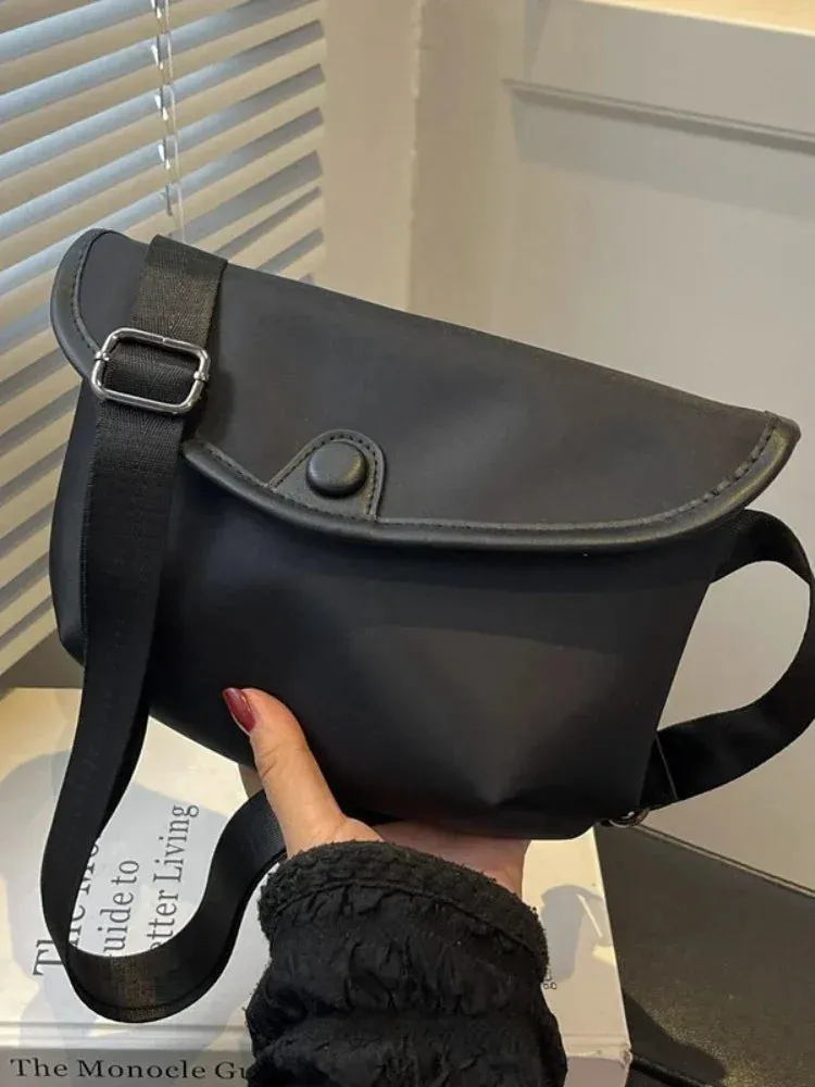 UAKISS  -  Autumn Sports Casual Bag Women's 2024 New Canvas All-match Chest Bags Fashion Messenger Waist Bag Fitness Small Bags